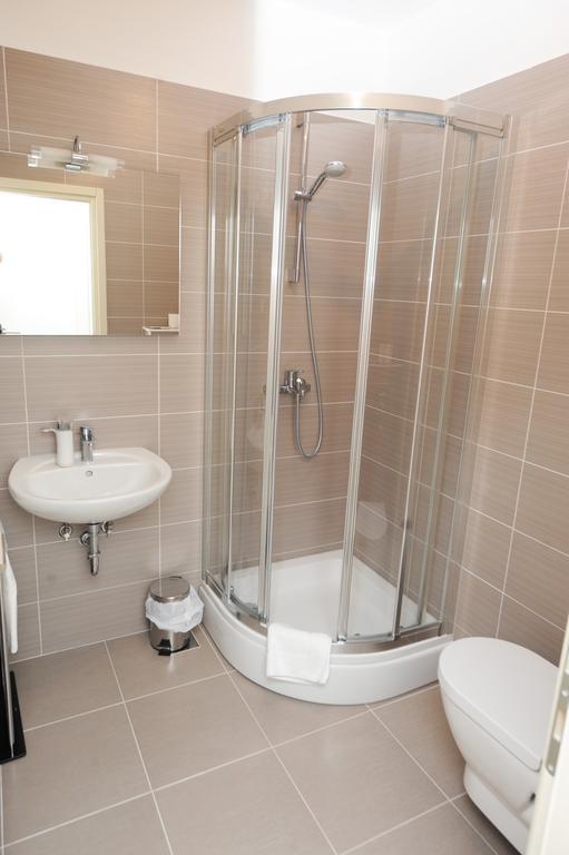 Aurora Apartments شيبينيك الغرفة الصورة